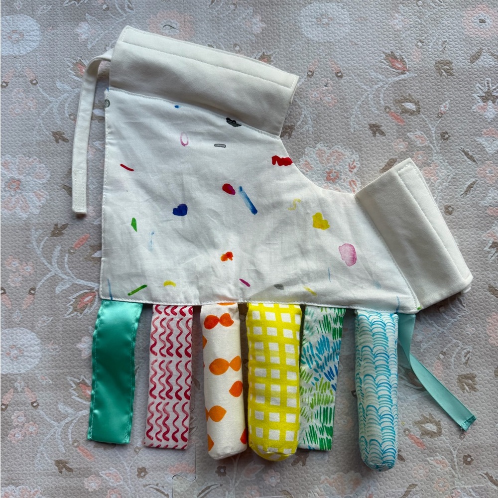Lovevery Sensory Strands Baby Learning Toy